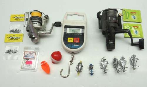 FISHING EQUIPMENT BARGAIN! * BID FROM R1.00 FOR THE LOT *