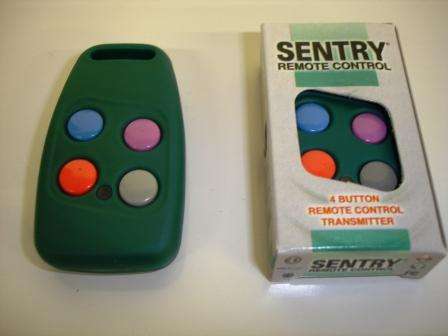 REMOTE CONTROL / SELF LEARNING /  WILL COPY MOST REMOTES