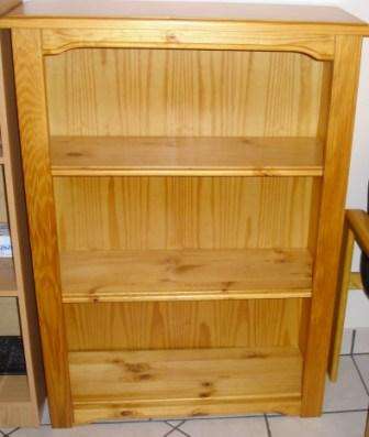 BOOK SHELF SOLID PINE WITH OAK STAIN