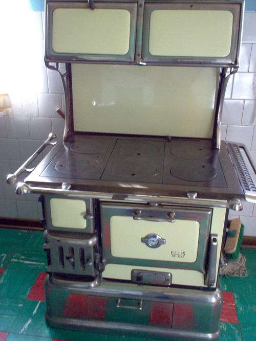 Ellis Deluxe 6 Plate Coal Stove