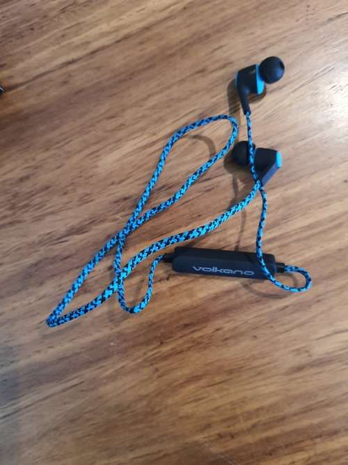 Volkano Bluetooth in ear headphones