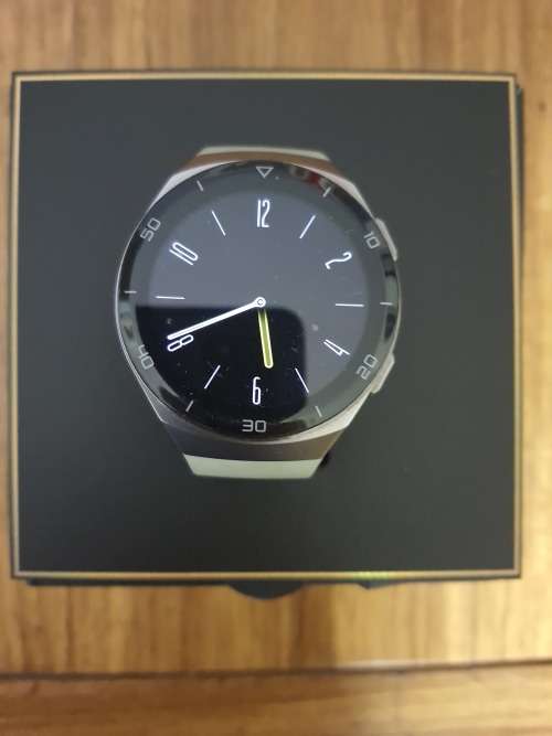 Hauwei GT 2e Lime Green Edition Smart Watch