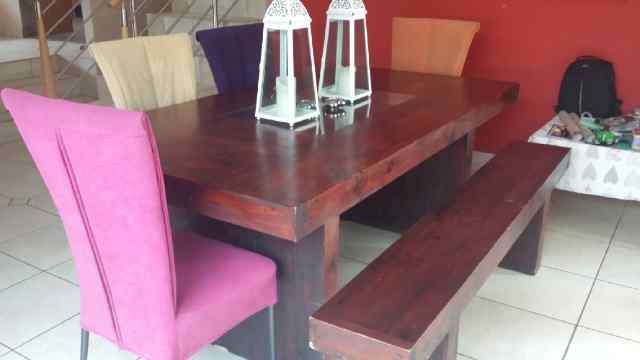 4 Spectacular chairs up for grabs!!!