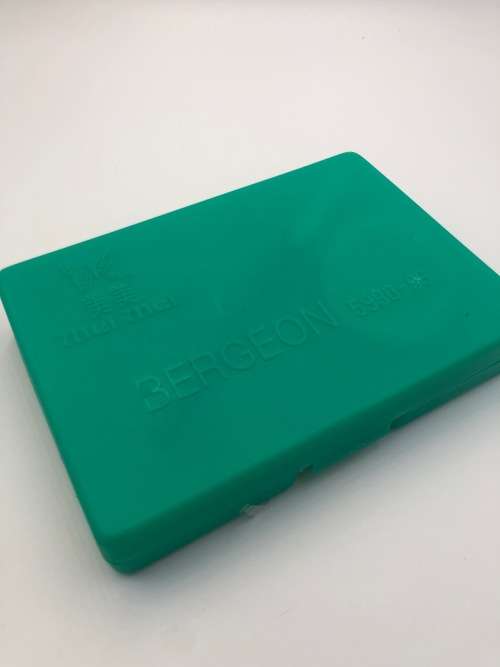 Mei Mei Bergeon 5990-98 Ear and Nose Piercing Handheld Tool