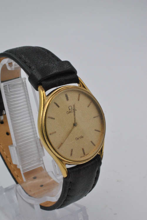 Omega Gold-plated watch (Quartz)