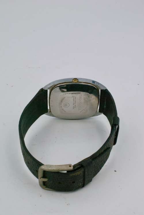 Timex Base metal Watch (Quartz)