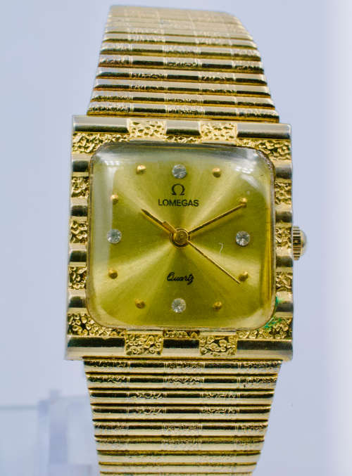 Lomegas Gold plated watch (Quartz)