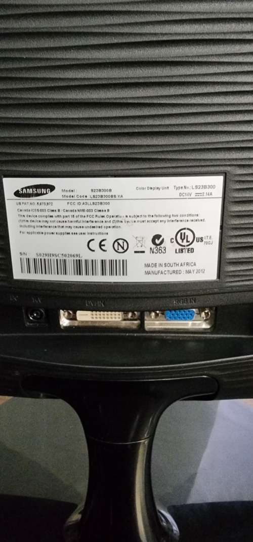 SAMSUNG SYNCMASTER S23B300 LED MONITOR