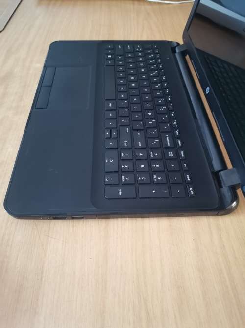 HP 255 G2 LAPTOP FOR SALE