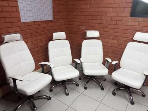 Comfortable PU Leather Office Chair (Choose between Black, Brown and White)