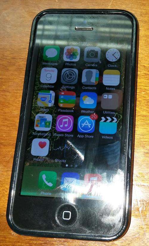 APPLE IPHONE 5 16G BLACK