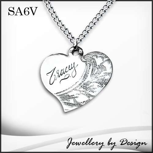 Victorian Heart necklace with *FREE ENGRAVING*