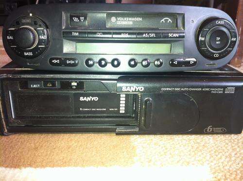 Original VW Golf Radio & 6 Disk CD Shuttle