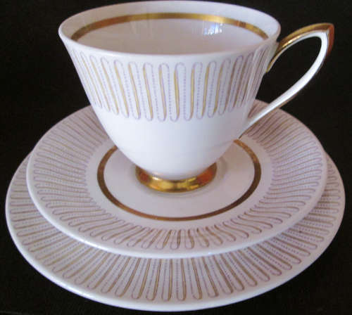 Royal Albert Trio 'Capri'