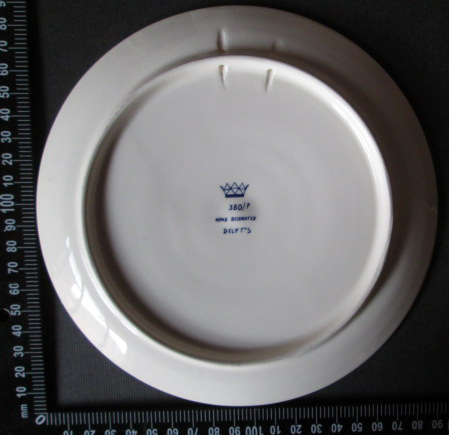 Delft's Wall Plate