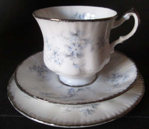 Paragon Trio 'Brides Choice'