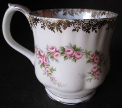 Royal Albert Mug 'Dimity Rose'