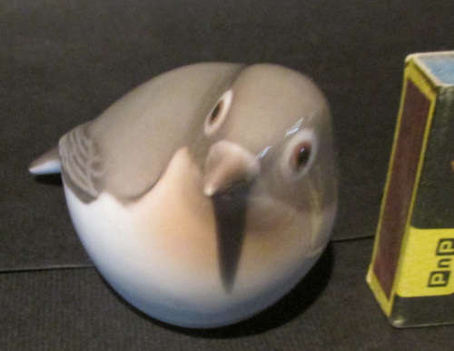 Bing Grondahl Porcelain Bird Figurine Denmark