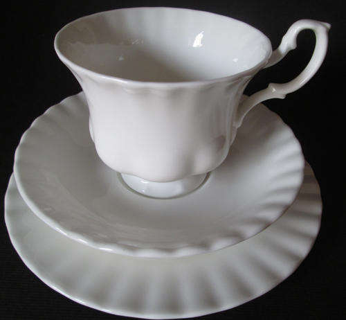 Royal Albert Trio 'Reverie'