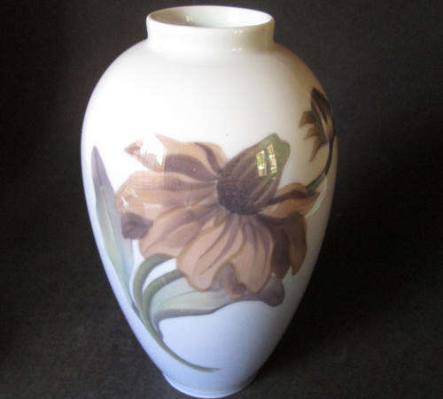 Royal Copenhagen Echinacea Cone Flower Vase