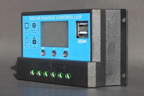 Solar Charge Controller 12/24V 20A with Display/ USB