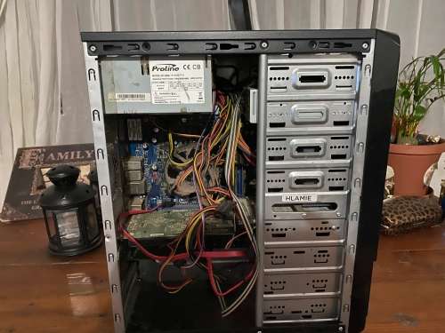 Intel Core i5-4690K Processor 3.5 LGA 1150  Completed Box And Windows 10