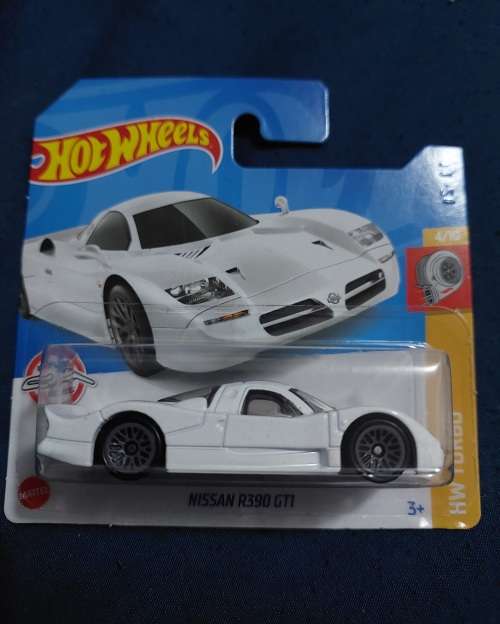 Nissan R390 GTI