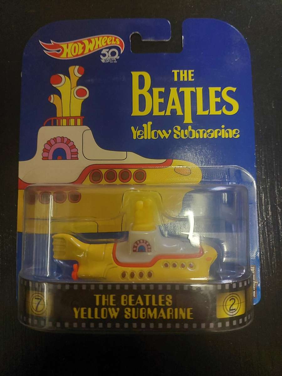 HOT WHEELS - RETRO - THE BEETLES YELLOW SUBMARINE