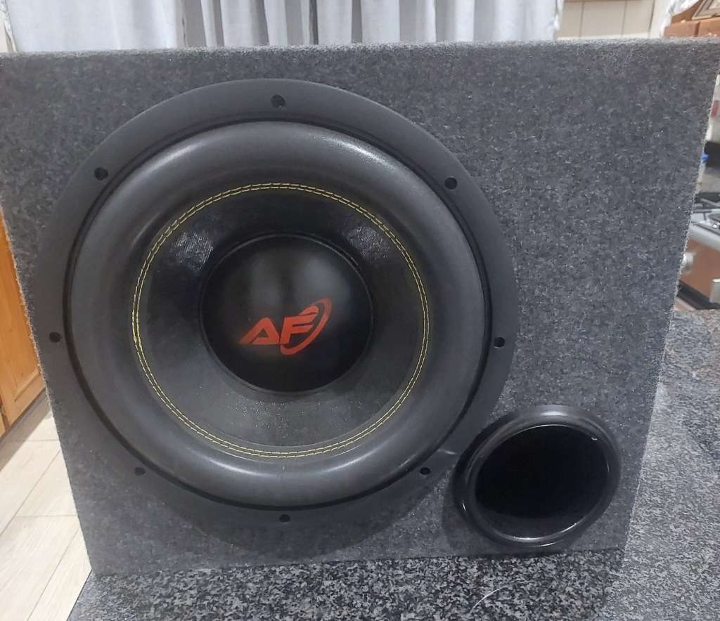 AUDIO FUSION SUBWOOFER IN BOX