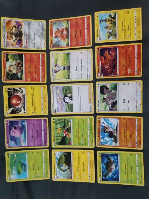 Pokémon cards (lot of 120)
