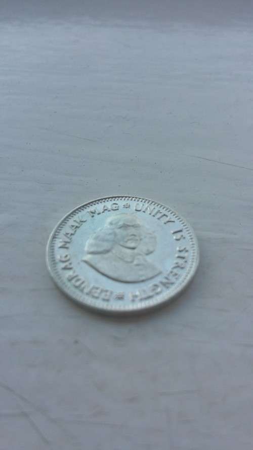 COMPLETE SET OF 1962 FIRST DECIMAL RSA COINS IN SA MINT BOX! 50 CENT TO HALF CENT!!!