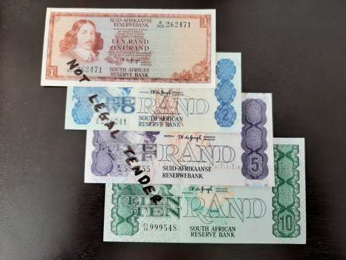 Set of TW de Jongh Banknotes! From R 10 to R 1! (Four notes) Bid for Lot!