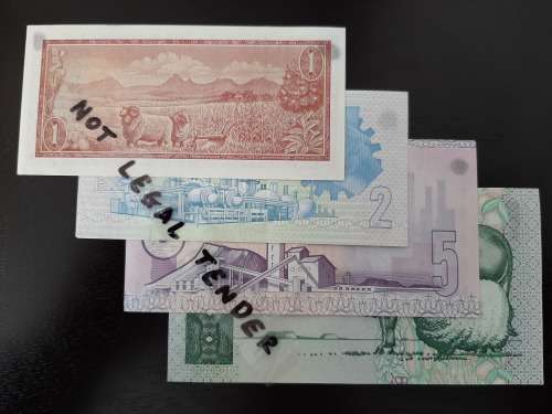 Set of TW de Jongh Banknotes! From R 10 to R 1! (Four notes) Bid for Lot!
