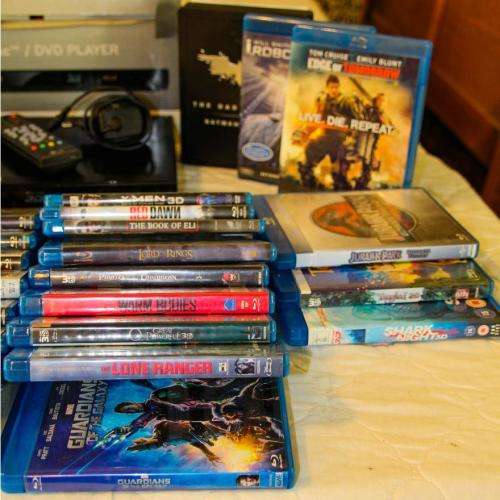 LG 3D Blu-ray DVD Player, includes 34 Blue Ray dvd`s