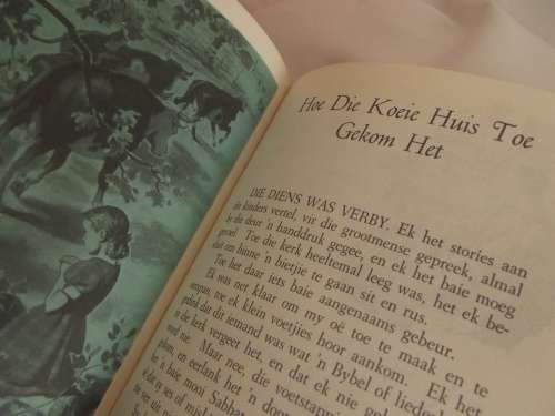 OOM ATTIE SE SLAAPTYDSTORIES DEUR ARTHUR S MAXWELL (STEL VAN 5 BOEKE). GRATIS AFLEWERING.