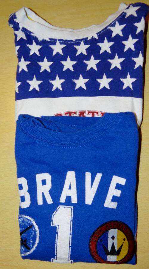 Boys 3 yrs old shirts x 2  and a Short