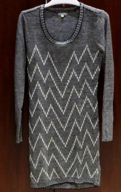 Tango top/dress size small - Grey and white