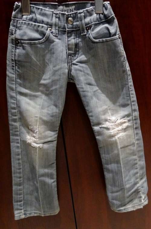 Boys Levis Jeans slim straight size 4-5years old