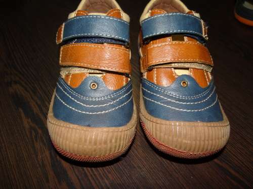 Rage shoes for boys size 10 worn once