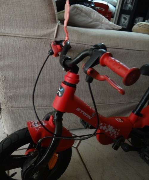 Woony 700 Convertible 12-Inch Balance Bike - Red