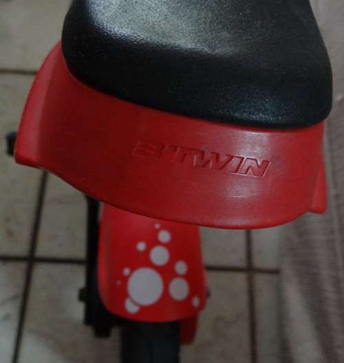 Woony 700 Convertible 12-Inch Balance Bike - Red