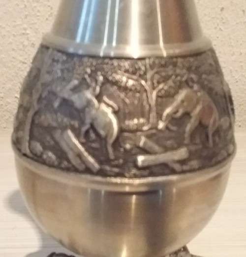 Vintage TPW 97% Estaño Elephant Florero 20.5cm high