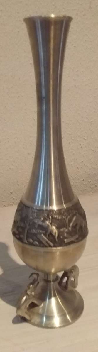 Vintage TPW 97% Estaño Elephant Florero 20.5cm high