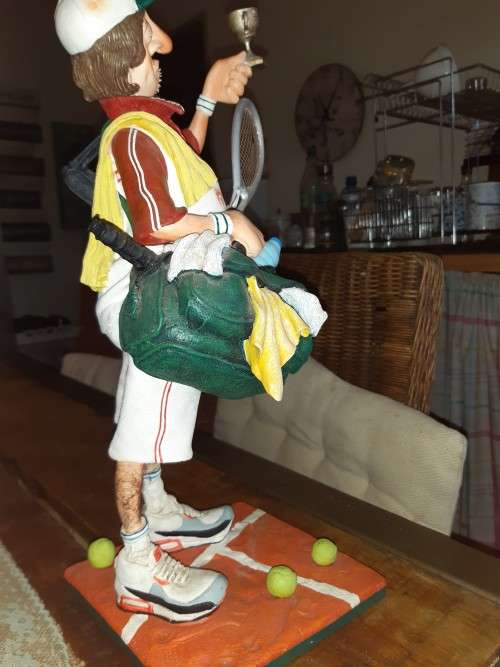 Guillermo Forchino -The Tennis player - designed in France  -  No 01154