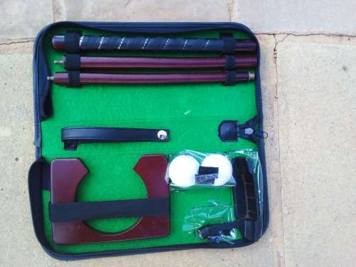 Standard bank - Putting golf club with 2 balls gift pack - Small and Compact