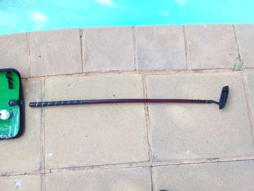 Standard bank - Putting golf club with 2 balls gift pack - Small and Compact