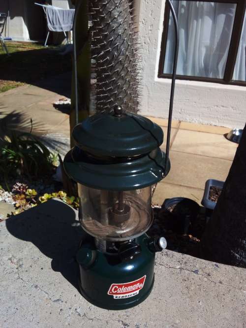 Coleman Kerosene Lantern - Model 214A700 - MADE IN THE USA - 100% Original