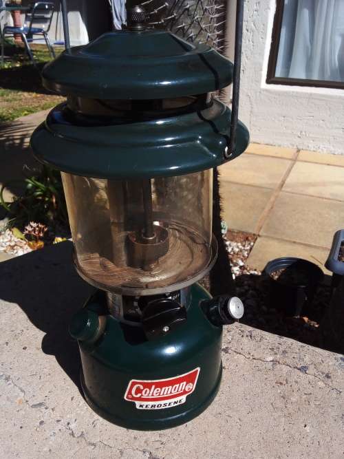 Coleman Kerosene Lantern - Model 214A700 - MADE IN THE USA - 100% Original