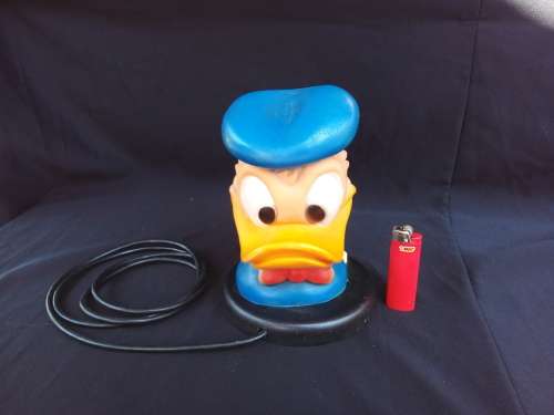 QUIRKY VINTAGE 1984 DONALD DUCK LAMP (MADE BY ILLUMINA) - NOT TESTED
