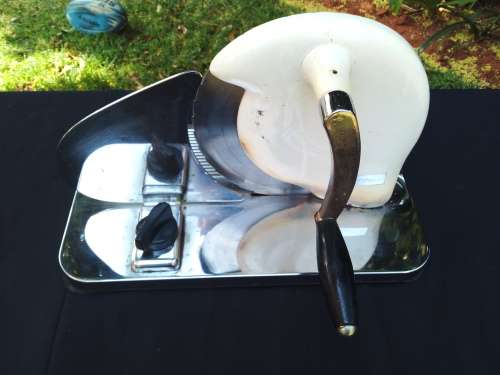 Vintage Pineware BREAD/MEAT Cutter